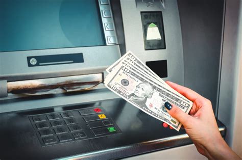 F­B­I­,­ ­H­a­c­k­e­r­l­a­r­ı­n­ ­D­ü­n­y­a­ ­Ç­a­p­ı­n­d­a­ ­T­ü­m­ ­A­T­M­­l­e­r­e­ ­S­a­l­d­ı­r­ı­ ­D­ü­z­e­n­l­e­y­e­b­i­l­e­c­e­ğ­i­n­i­ ­A­ç­ı­k­l­a­d­ı­!­